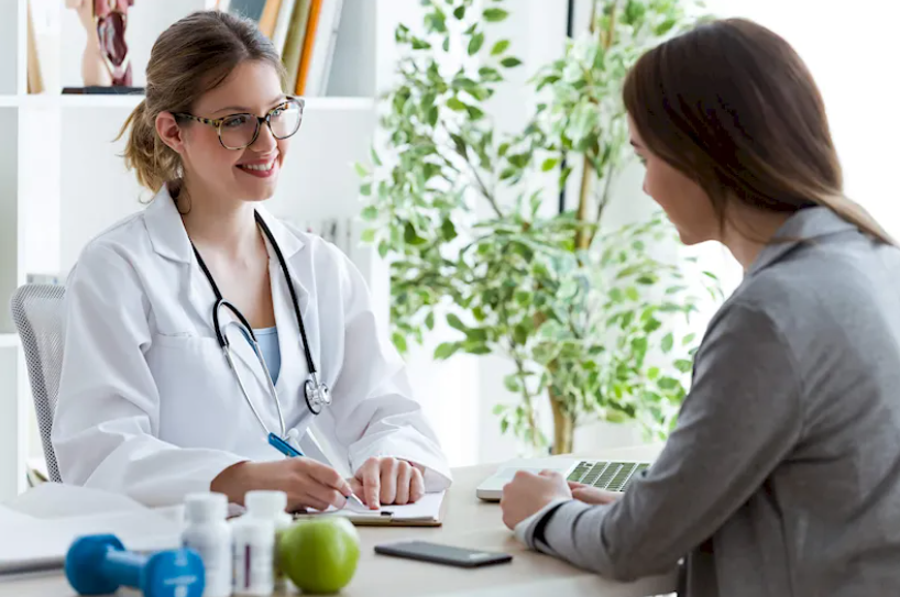 Consulta médica personalizada en Clínica Metabólica